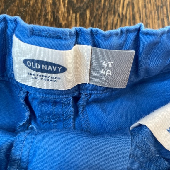 3 Pack EUC Shorts (Old Navy & Children’s Place) 4T - Picture 2 of 8